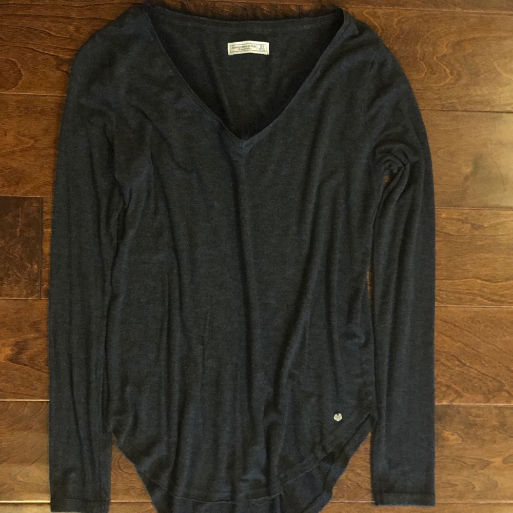 A&F Long Sleeve V-Neck with Eyelash Trim